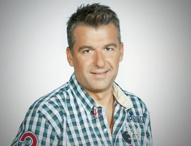 Ο Γ.Λιάγκας ξεκίνησε σκληρή επίθεση ενάντια σε Ελληνίδα ηθοποιό: «Είναι σίχαμα» (βίντεο)